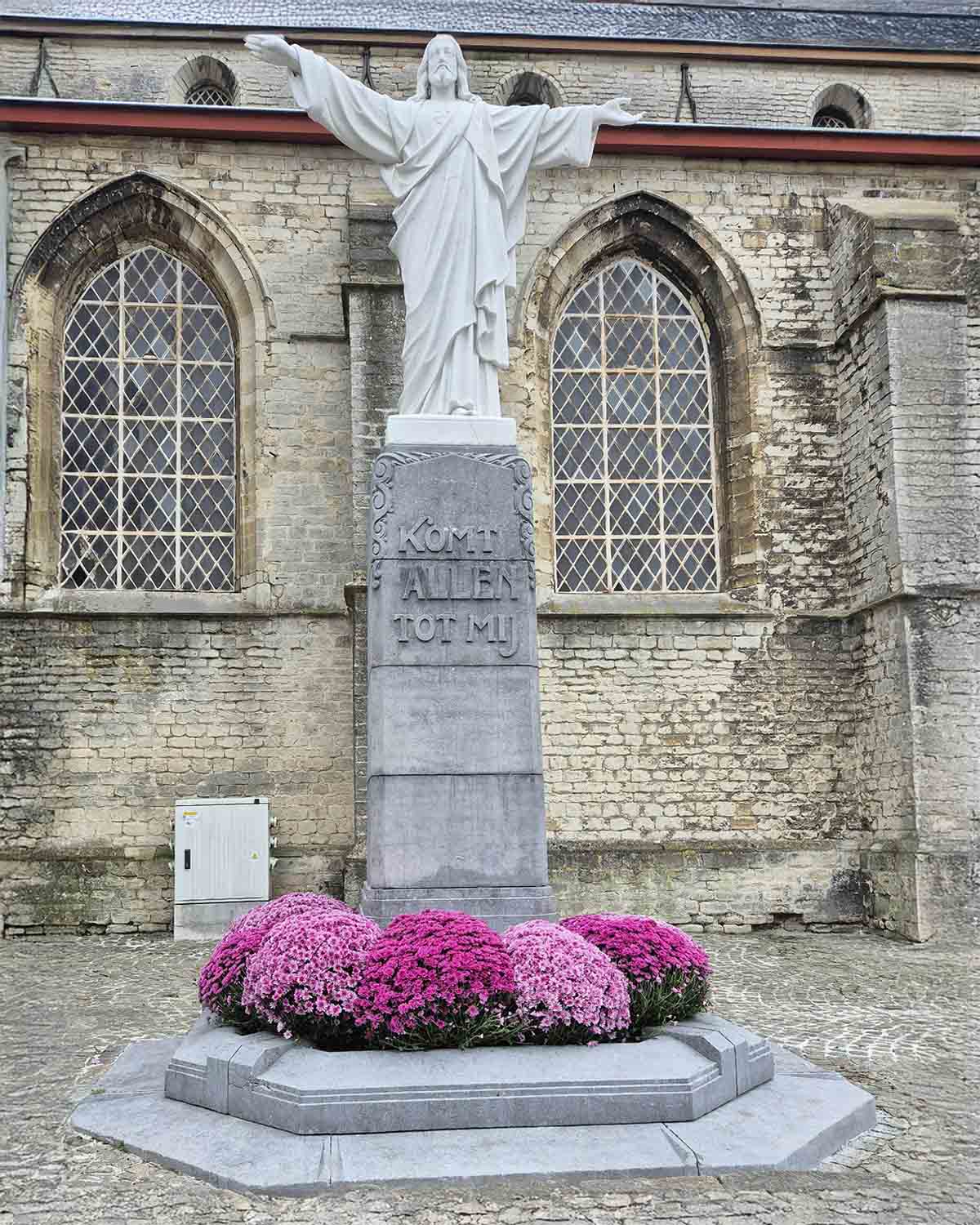 Sint kristoffel nieuwe restauratie monument